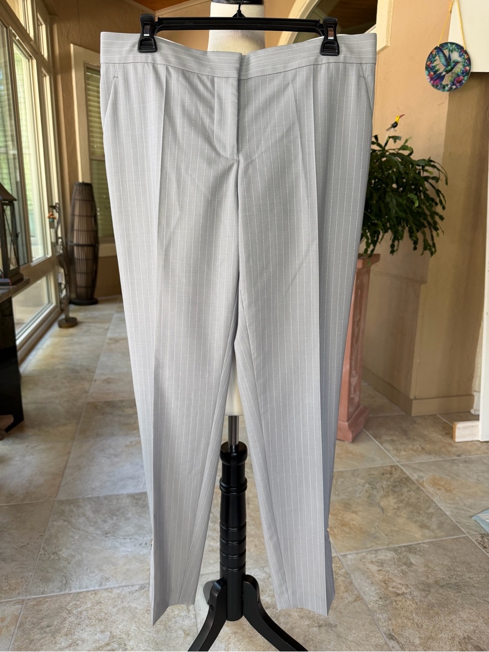 Stella McCartney Light Gray Pinstripe Dress Pants, size 10.